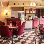 Kawiarnie z duszą – 5 miejsc w Beskidach, w których poczujesz się jak w dwudziestoleciu międzywojennym 260 retro kawiarniwe Kawiarnie z duszą – 5 miejsc w Beskidach, w których poczujesz się jak w dwudziestoleciu międzywojennym