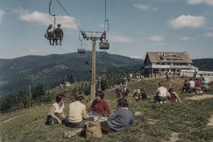 szczyrk archive Szczyrk w czasach "drewnianych nart" – archiwalne ujęcia z tras i pierwszych wyciągów